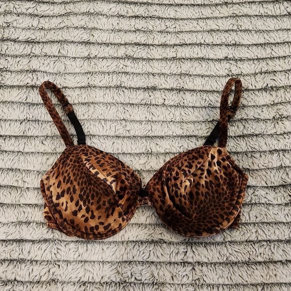 Velvet feeling leopard print Victorias secret push up underwire bra size 36C! - Picture 1 of 7